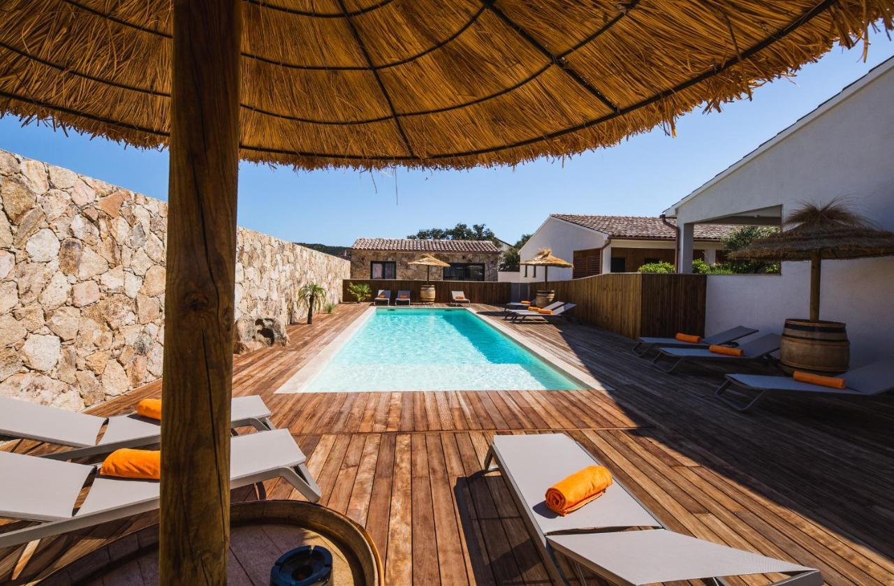 Petra D'Oro Villa Palombaggia 维琪奥港 外观 照片
